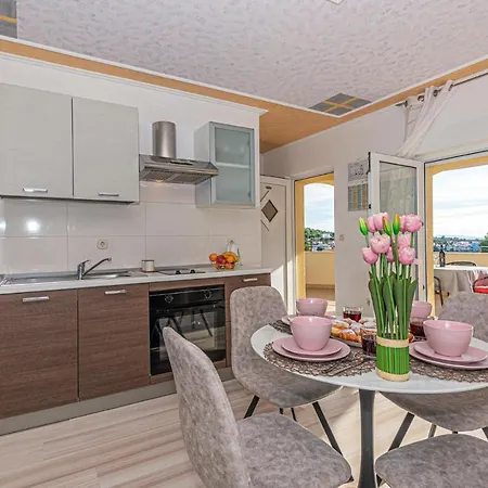 Apartman Awesome In Ražanj