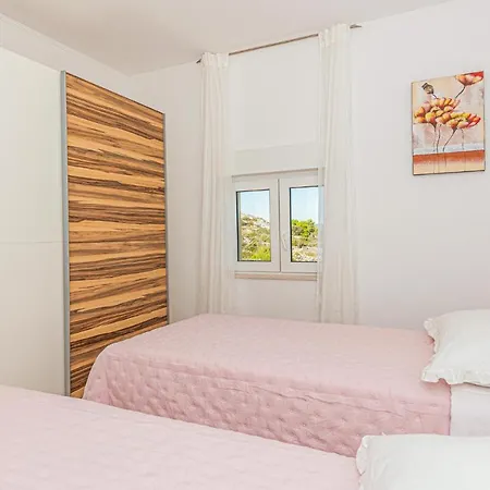 Apartman Awesome In