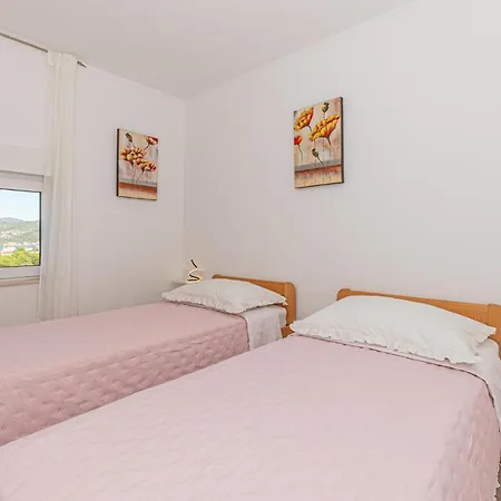 Awesome In Apartman