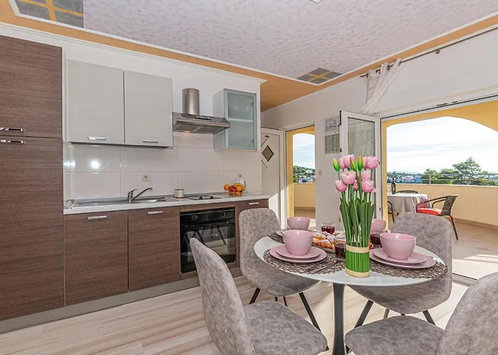 Apartamento Awesome In Ražanj